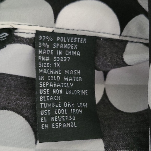 Dress - Picture 4 of 4